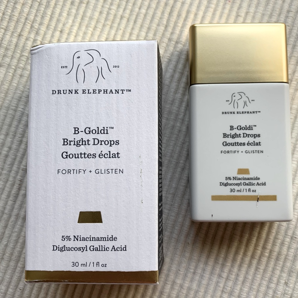 Drunk Elephant B-Goldi™ Bright Drops
30 ML/1 FL OZ
